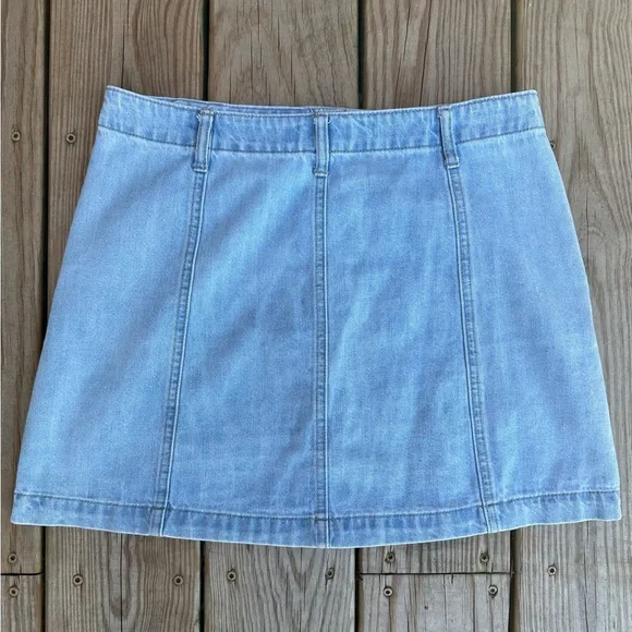 forever 21 jean skirt with buttons down front - Picture 6 of 11